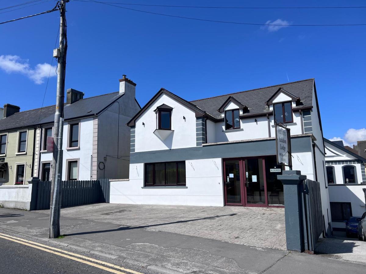 Feeney'S Audubon Lodge Galway Exterior photo